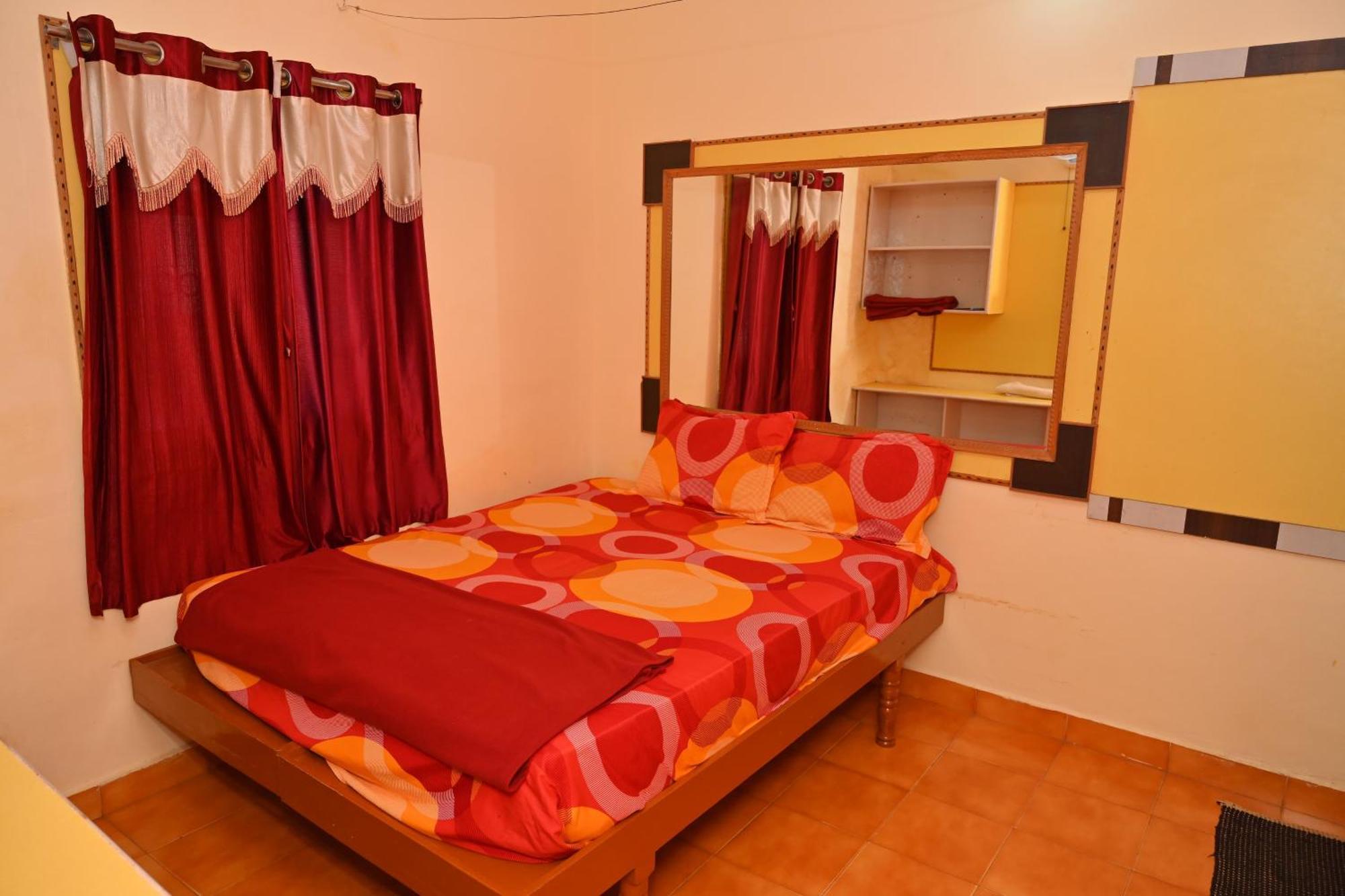 Gopi Guest House Hampi Bilik gambar
